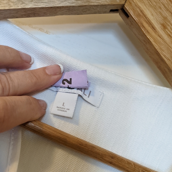 3 piece bundle Ann Taylor skirt and Signature black cropped pants and jacket - Picture 4 of 13